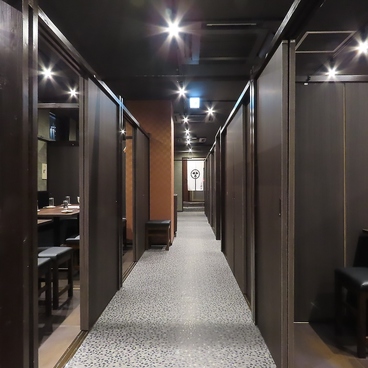 完全個室　大衆そば酒場永山　御茶ノ水店の雰囲気1