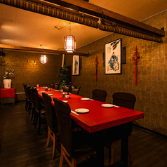 【15名様～30名様】広々した空間で本格中華をご堪能いただけます。完全個室でゆっくりお寛ぎくださいませ。