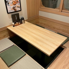 利久食堂 イオンレイクタウンkaze店の雰囲気1