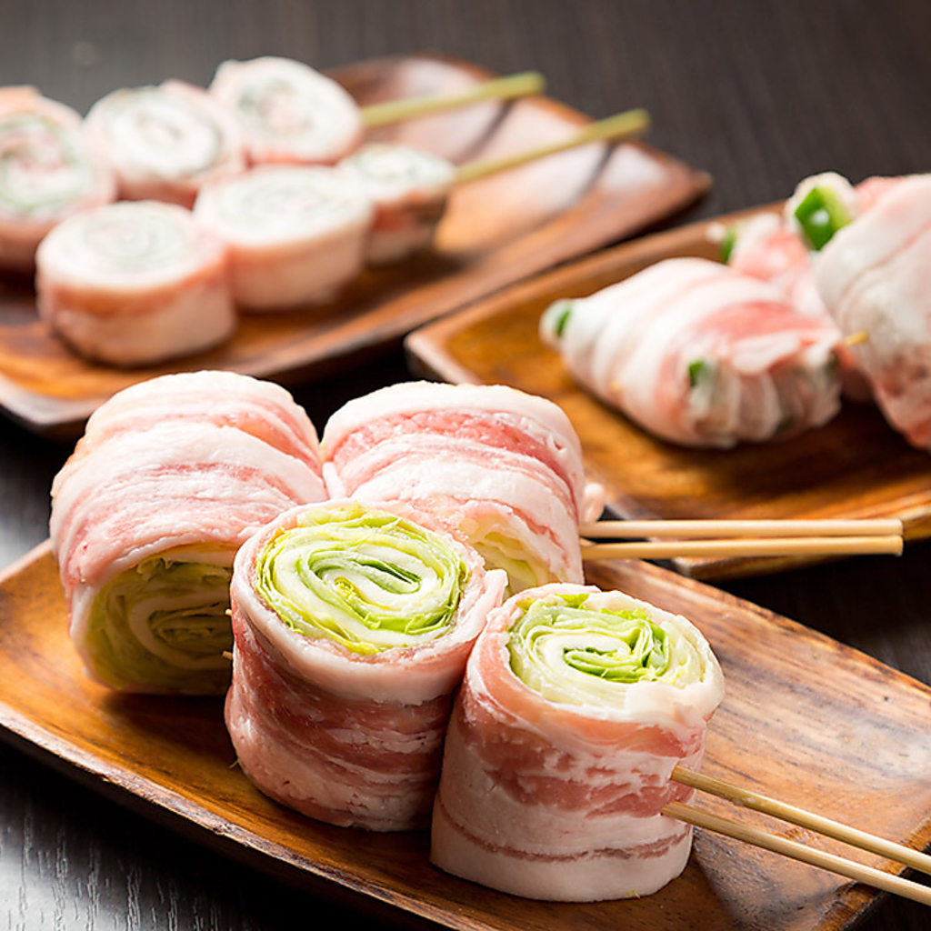 『野菜豚巻き串』は『レタスチーズ』『トマト豚巻き』『梅しそ豚巻き』が特に人気です。
