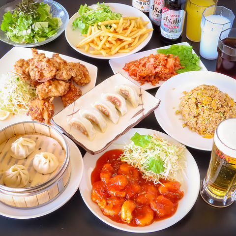 手作り餃子と中華料理の多彩なメニューを食べ飲み放題で満喫できるお店☆