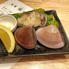 国産ハマグリ　三個