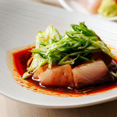 黒毛和牛の炙らないユッケ風　極濃卵黄