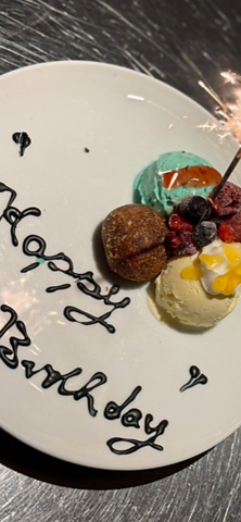 �����s��