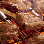 骨付ラムステーキが人気です。