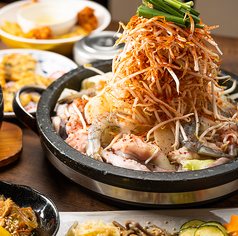 韓国肉料理 石鍋 イニョン 道頓堀店の特集写真