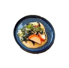 熱田かまぼこと三陸産わかめのぬた