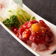 鮮魚の旨辛ユッケ