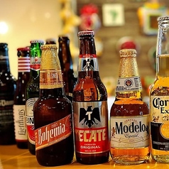 世界のビールを取り揃えております♪