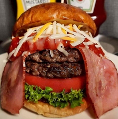 リッチベーコンサルサバーガー