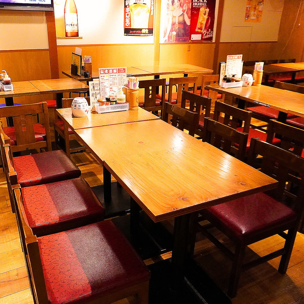 餃子のほかにも豊富なメニューをご用意！