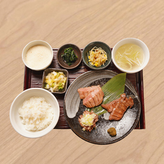 牛たん食べ比べ御膳