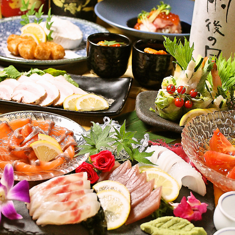北海道～沖縄までのこだわり厳選食材と地酒を中心に豊富な日本酒を癒しの和空間で