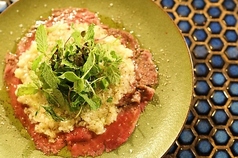 牛肉とタイハーブのカルパッチョ