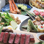 ボリューム満点の大皿料理と、充実のドリンク飲み放題でコスパ抜群の宴会をご堪能ください