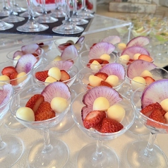 1/16日~ 「いちごも料理も食べ放題!贅沢スプリンググルメフェア」