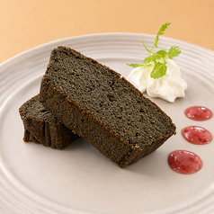 しっとり黒ごまケーキ