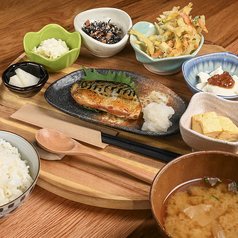 魚御膳(鯖の塩焼き)
