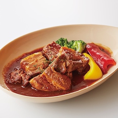 フランス産豚肉の赤ワイン煮込み