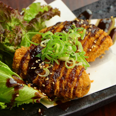 和牛のメンチカツ 鍛冶の味噌ダレ