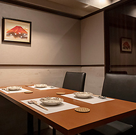 日本の風情を味わう、蟹料理の精巧なアレンジ