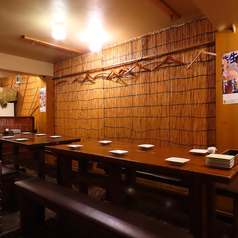 【2F】最大14名様のテーブル席。パーティーや懇親会もお任せください！