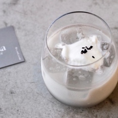 黒ごまラテ（hot/ice）