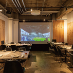 おしゃれな空間で、お一人様でも寛げるカウンター席を完備。少人数から団体まで貸切のご相談もOK！