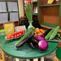 産地にこだわった豪華な料理が立ち並ぶビュッフェ