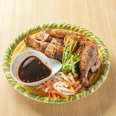 蒸し鶏/唐辛子塩かけ焼きチキン