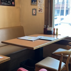 1-4名様掛けのお席