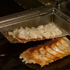 餃子とどて煮 うさぎ屋の写真2