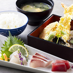 お刺身と天ぷら定食
