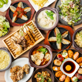 【コスパ最強★2,499円~食べ飲み放題】「食べたい!飲みたい!」そんな日にぴったりな圧倒的コスパの特別プランが登場!自慢の鶏料理をはじめ、当店の人気メニューが全て食べ飲み放題で楽しめます◎お仕事終わりのサク飲みから各種ご宴会まで、お腹も心も満たされる最高のひと時をぜひ!