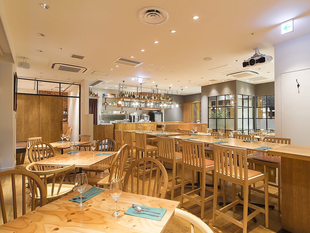 生パスタ&ワイン イタリアンバル ビアージョ WACCA池袋の写真ギャラリー