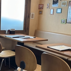 1-4名様掛けのお席