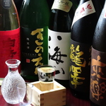 酔心、奥播磨、八海山、白岳仙、瀧澤、ばくれんなど厳選されたバリエーション豊富な日本酒目白押し！