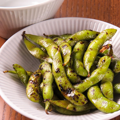 焼き枝豆　焦がしバター醤油そして岩塩