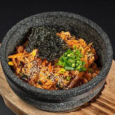 焼肉ここから デラックス 新橋店の特集写真