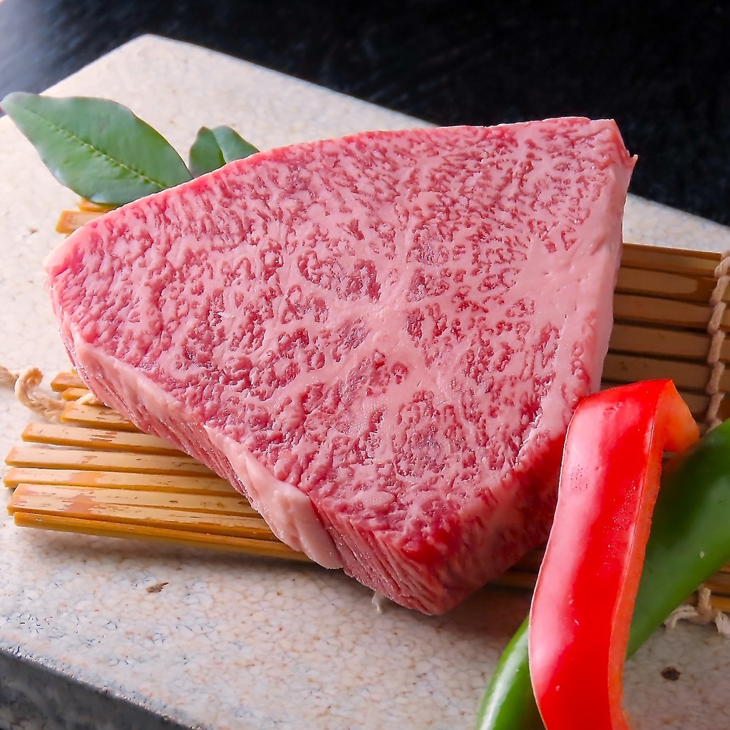 厳選！定番から希少部位まで幅広くご提供。こだわりの国産黒毛和牛・ブランド和牛をご堪能ください！