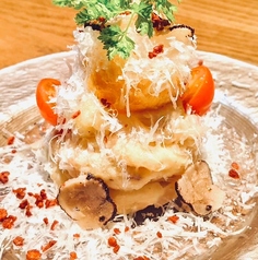 トリュフの豪華ポテサラ