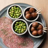 おつまみ充実！お酒との飲み合わせをお楽しみください！