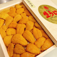 旬食材を使った料理と厳選したお酒の幸せな時間