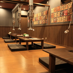 掘りごたつ席　12席　テーブル席　1席