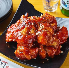 当店人気NO１！甘辛ダレの味付け韓国定番のチキン