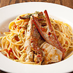 渡りカニのトマトクリームパスタ