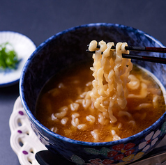 〆にちょうどいいこだわりラーメン