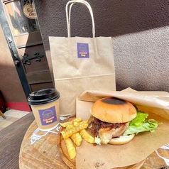 D.C チーズバーガー