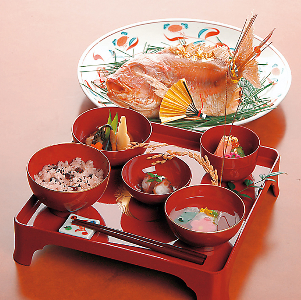 お食い初め　一升餅　承ります。