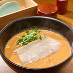 ラーメンでもうどんでもない新感覚のてんから麺をぜひご賞味ください♪